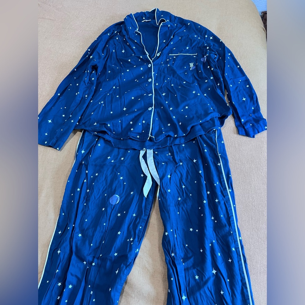 Victoria's Secret Navy Star Pajama Set